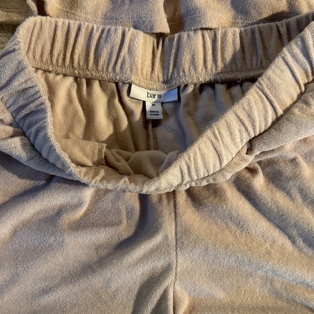 Bar III Ruffled Tan Shorts Set - Picture 3 of 4
